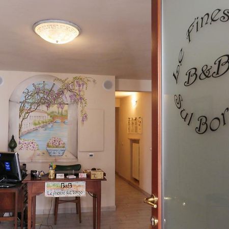 Le Finestre Sul Borgo Rooms Пескьера-дель-Гарда Экстерьер фото