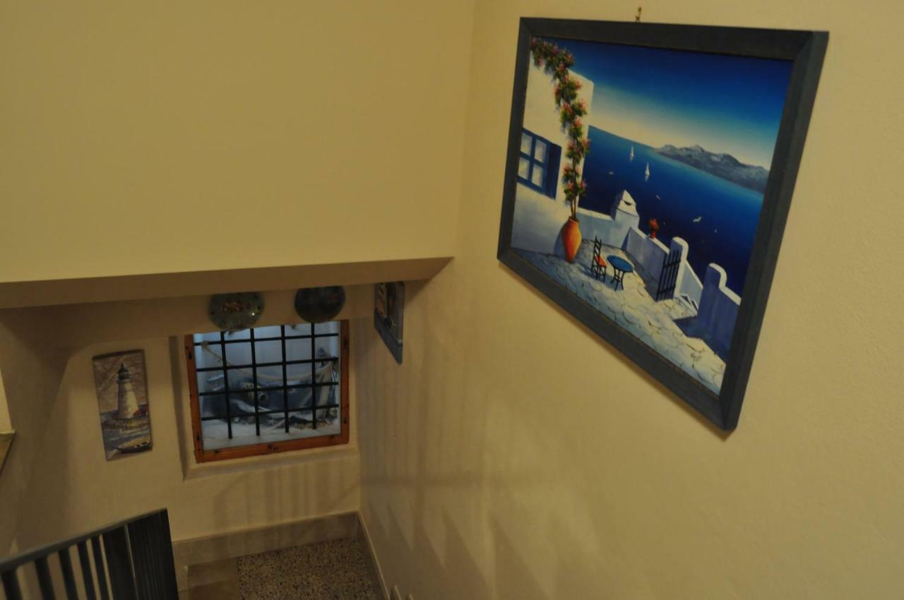 Le Finestre Sul Borgo Rooms Пескьера-дель-Гарда Экстерьер фото